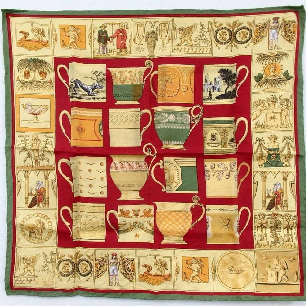 GUCCI Cup Motif Silk Scarf 😍🍶